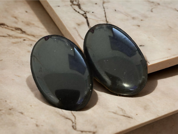 Black Obsidian Palm Stone